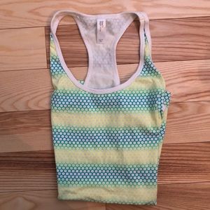 Gap Workout Tank | 3FOR$40 ‼️